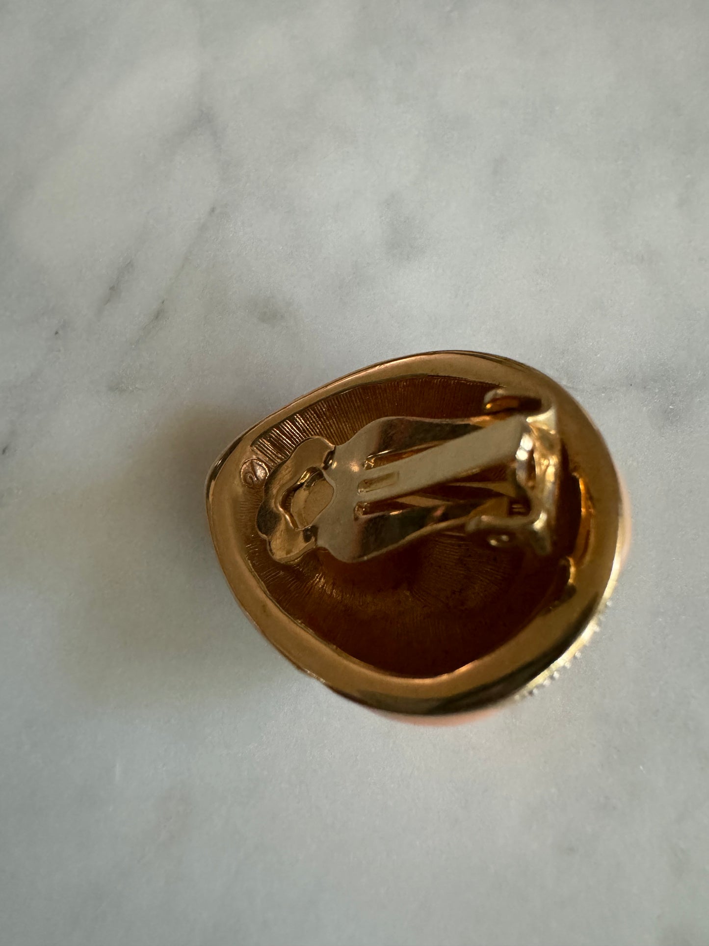 Vintage Limited Edition Swarovski Crystal Pink & Gold Enamel Shell Clip On Earrings