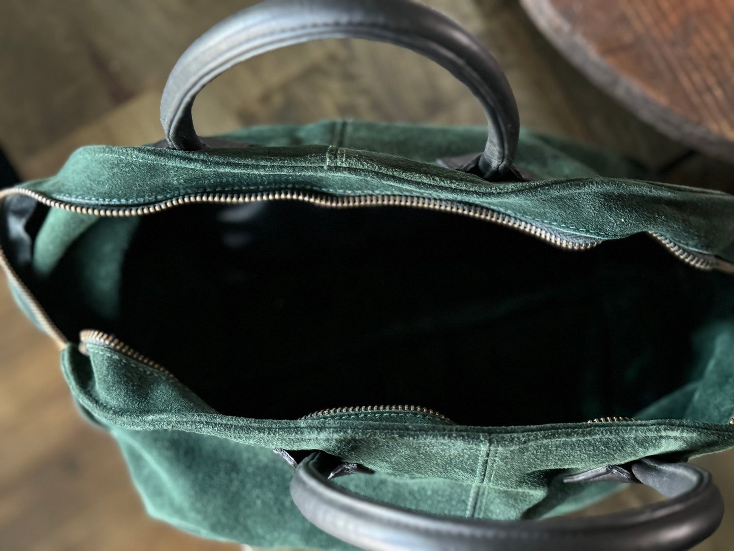 Vintage Ronay Green Suede Leather Purse