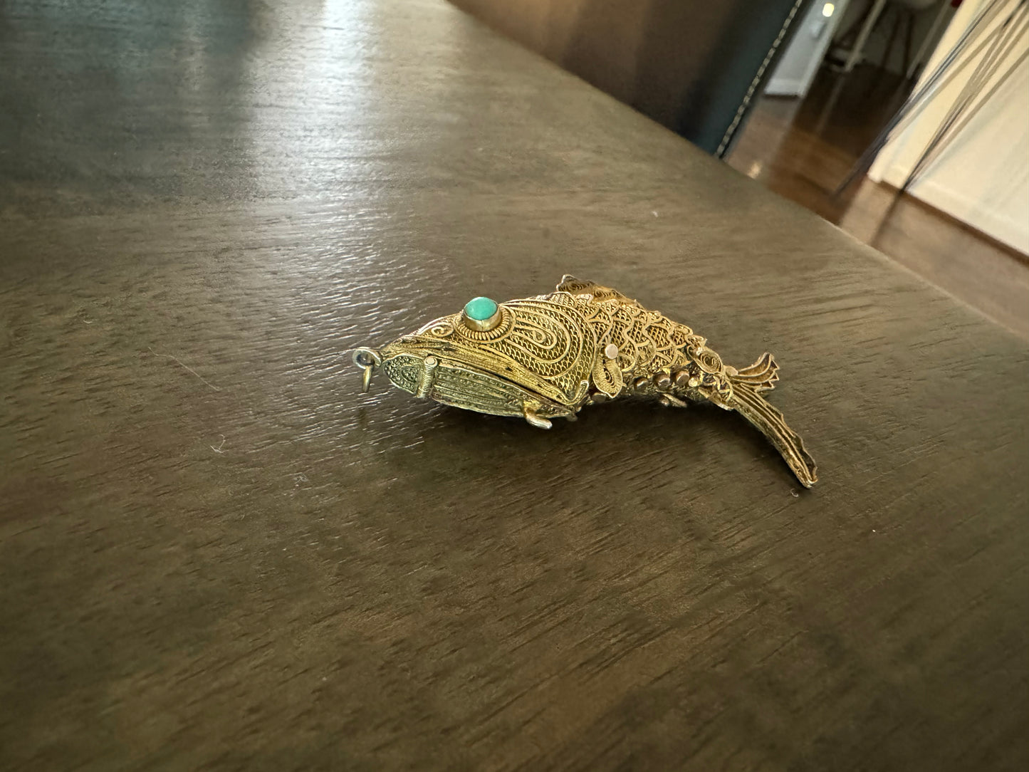 Antique Chinese Sterling Silver Turquoise Mesh Articulated Koi Fish Snuff Pendant