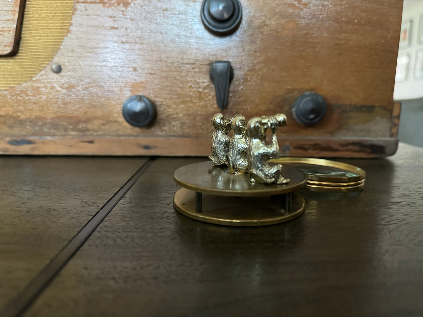 Vintage Magnifying Glass: Three Monkeys Hear No Evil, See No Evil, Speak No Evil
