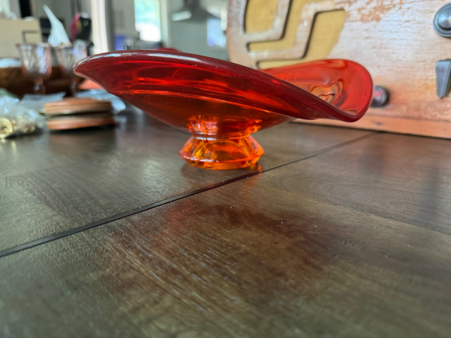 Vintage Viking Glass Persimmon Orange Epic Heart/Leaf Pedestal Bowl