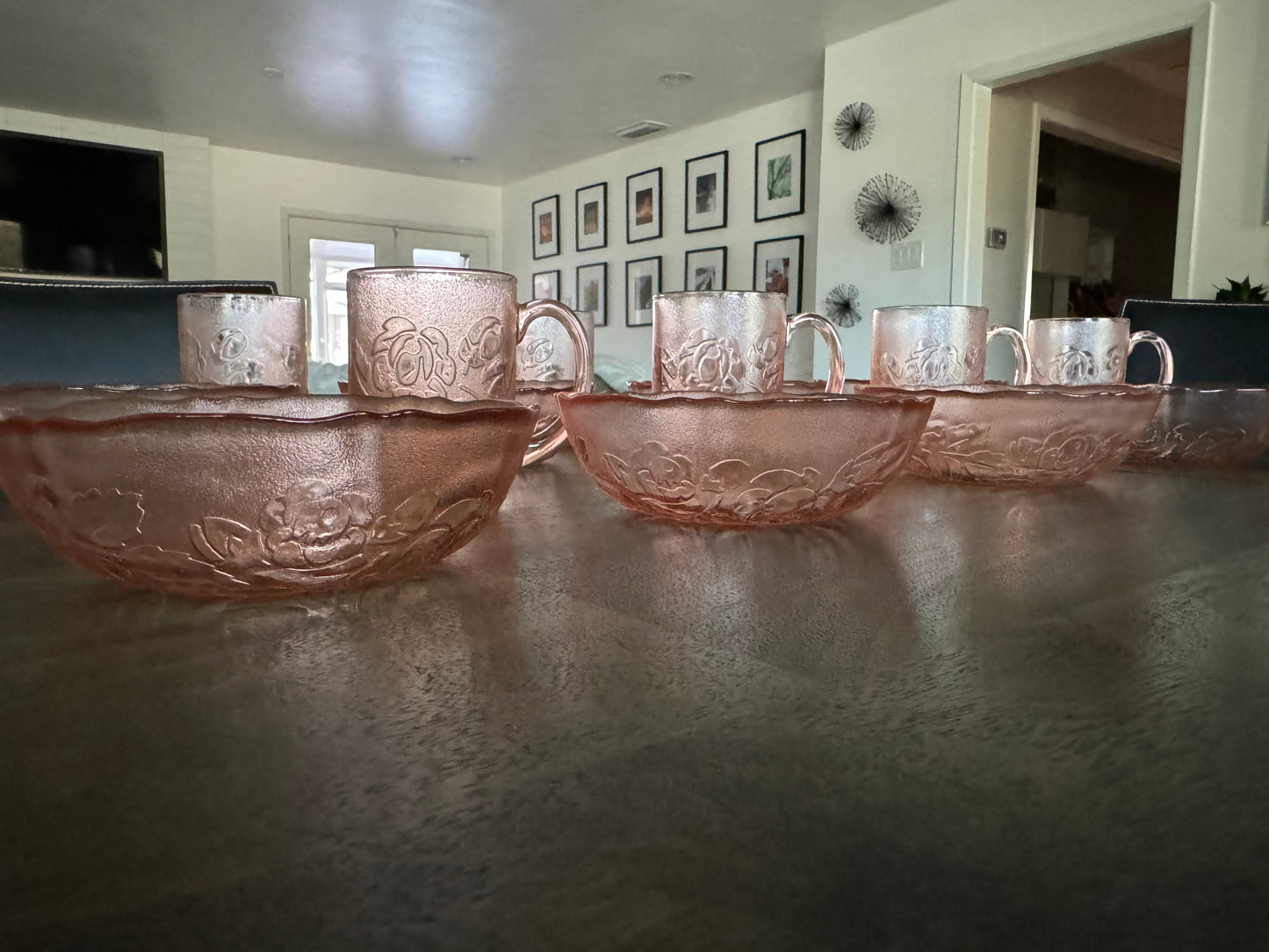 Rosa pink (Rosaline) by arcoroc (set of 8) Cereal Bowls and 8 Mugs