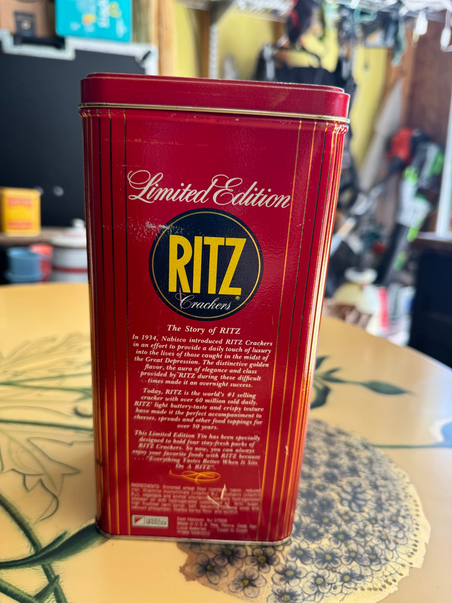 1986 Ritz Crackers Metal Tin