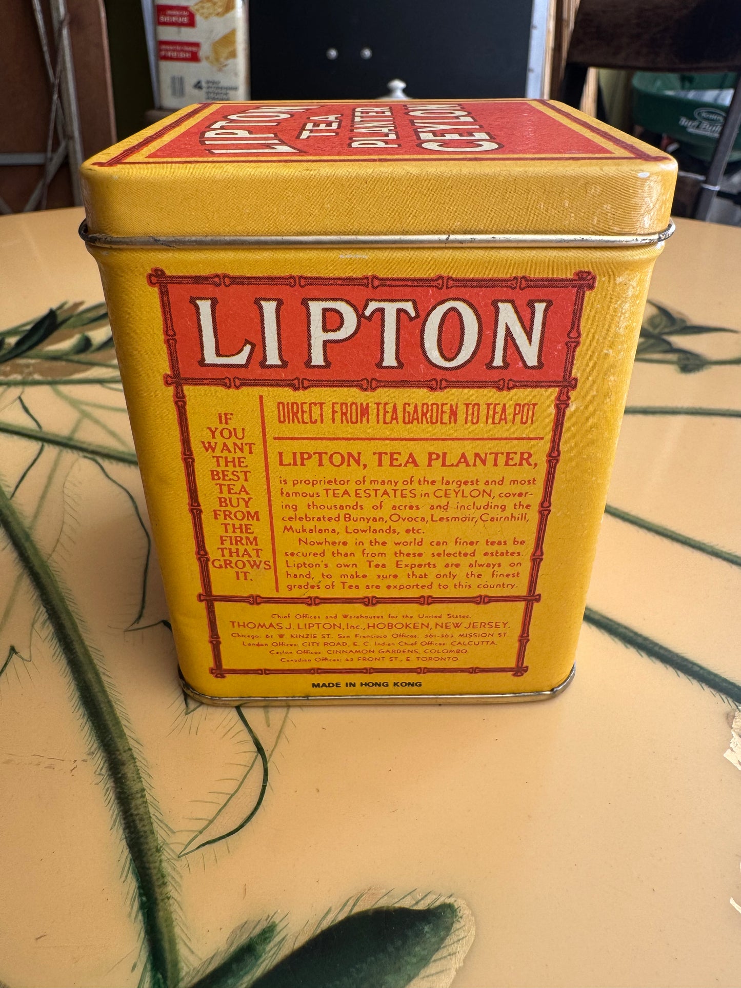 Lipton's Tea Planter Ceylon Metal Tin