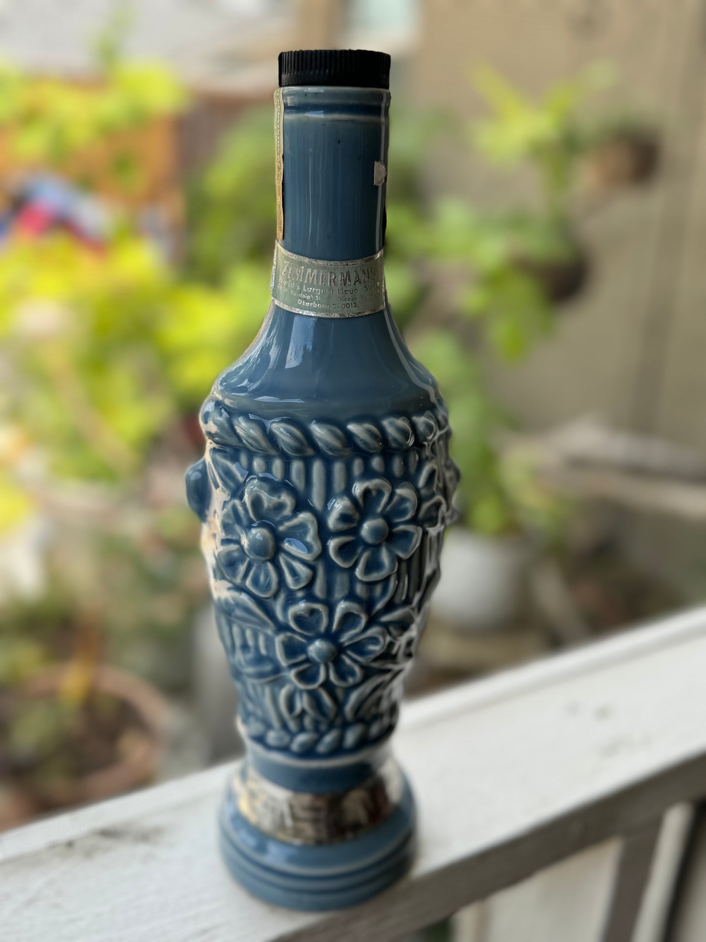 Vintage 1967 Jim Beam Zimmerman's Liquor Store Blue Daisy Flower Decanter